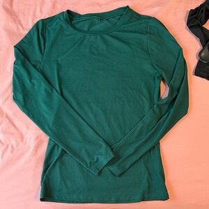 Women’s Long Sleeve Crewneck Top - Emerald Green